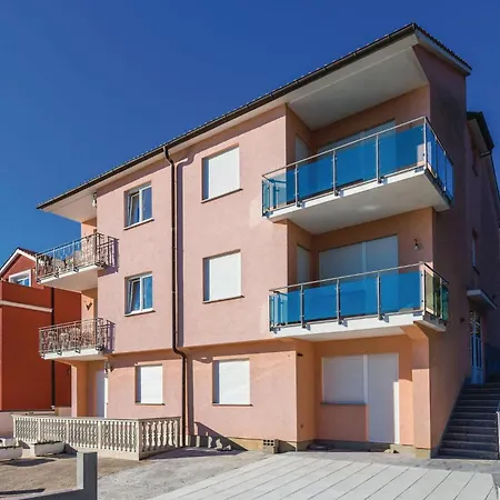 1 Bedroom In 沃洛斯科